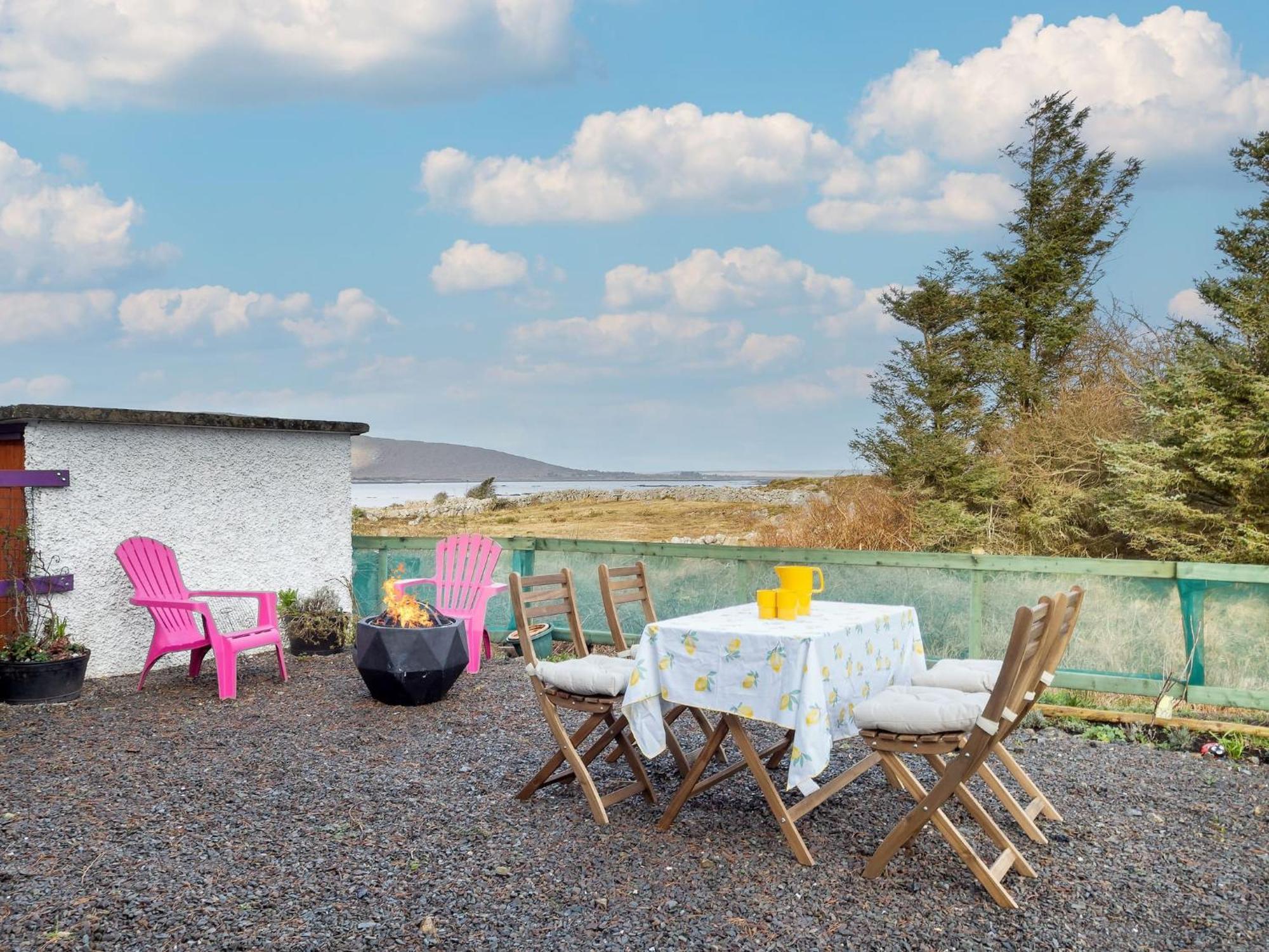 An Teachin Corcra Villa Rosmuck Exterior photo